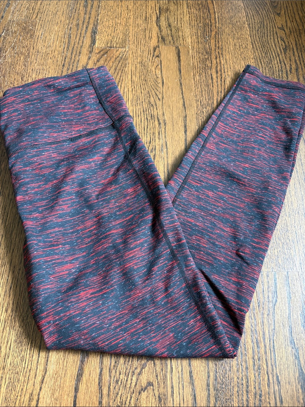 GAP Women's Heathered Black and Red gfast Leggings